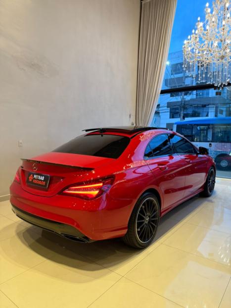 MERCEDES-BENZ CLA 200 1.6 4P FIRST EDITION TURBO AUTOMATIZADO, Foto 4