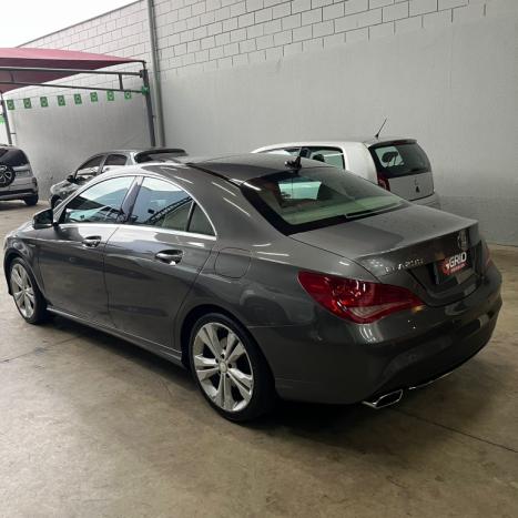 MERCEDES-BENZ CLA 200 1.6 4P FIRST EDITION TURBO AUTOMATIZADO, Foto 5