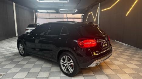 MERCEDES-BENZ GLA 200 1.6 16V 4P FLEX CGI ENDURO TURBO AUTOMTICO, Foto 4