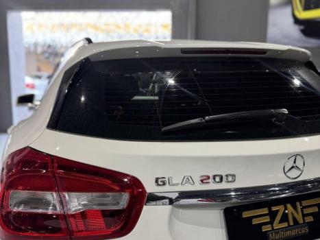 MERCEDES-BENZ GLA 200 1.3 16V 4P GCI STYLE 7G-DCT AUTOMTICO, Foto 6