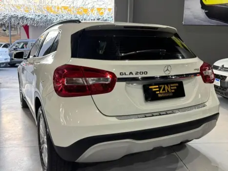 MERCEDES-BENZ GLA 200 1.3 16V 4P GCI STYLE 7G-DCT AUTOMTICO, Foto 8