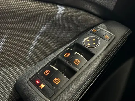 MERCEDES-BENZ GLA 200 , Foto 12