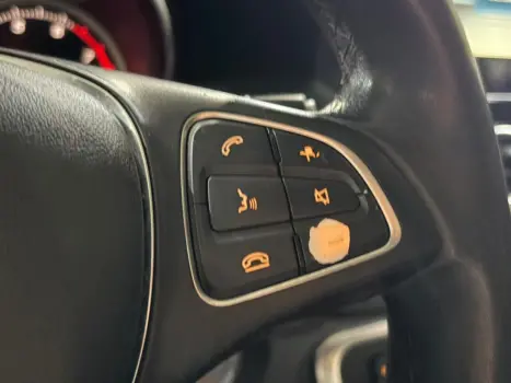 MERCEDES-BENZ GLA 200 , Foto 16