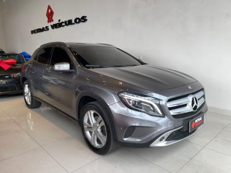 MERCEDES-BENZ GLA 200 1.6 16V 4P FLEX CGI ENDURO TURBO AUTOMTICO, Foto 9