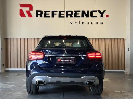 MERCEDES-BENZ GLA 200 1.6 16V 4P FLEX CGI ADVANCE TURBO AUTOMTICO, Foto 4