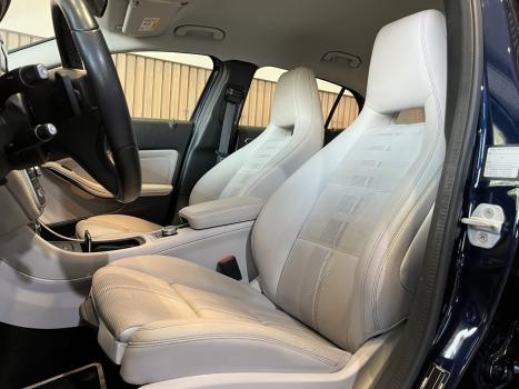 MERCEDES-BENZ GLA 200 1.6 16V 4P FLEX CGI ADVANCE TURBO AUTOMTICO, Foto 19