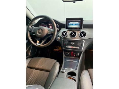 MERCEDES-BENZ GLA 200 1.6 16V 4P FLEX CGI ENDURO TURBO AUTOMTICO, Foto 8