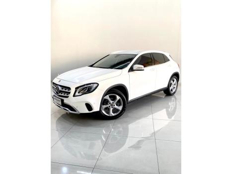 MERCEDES-BENZ GLA 200 1.3 16V 4P GCI STYLE 7G-DCT AUTOM�TICO, Foto 3