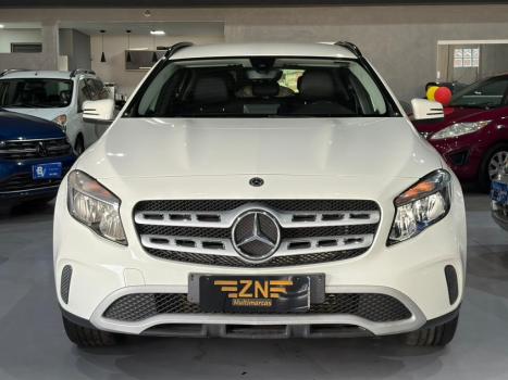 MERCEDES-BENZ GLA 200 1.3 16V 4P GCI STYLE 7G-DCT AUTOM�TICO, Foto 2