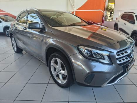 MERCEDES-BENZ GLA 200 1.6 16V 4P FLEX CGI ADVANCE TURBO AUTOM�TICO, Foto 3