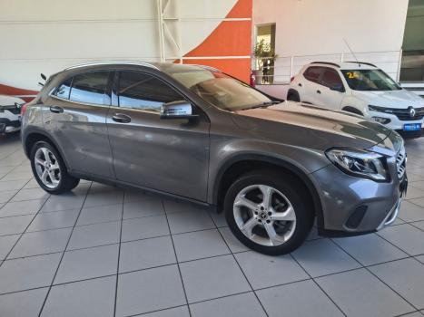 MERCEDES-BENZ GLA 200 1.6 16V 4P FLEX CGI ADVANCE TURBO AUTOM�TICO, Foto 4