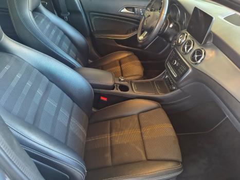 MERCEDES-BENZ GLA 200 1.6 16V 4P FLEX CGI ADVANCE TURBO AUTOM�TICO, Foto 11