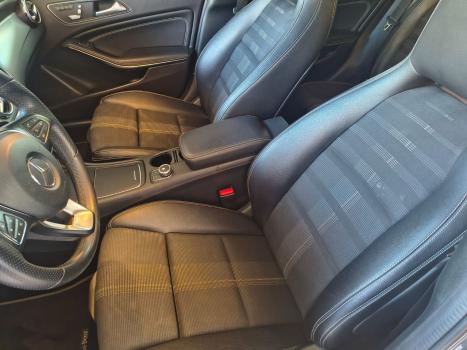 MERCEDES-BENZ GLA 200 1.6 16V 4P FLEX CGI ADVANCE TURBO AUTOM�TICO, Foto 20