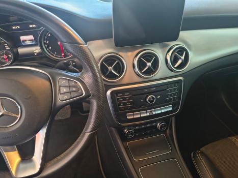 MERCEDES-BENZ GLA 200 1.6 16V 4P FLEX CGI ADVANCE TURBO AUTOM�TICO, Foto 22