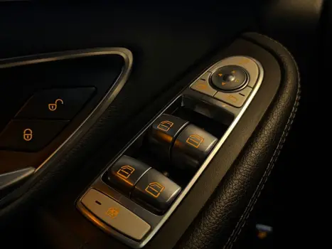 MERCEDES-BENZ GLC 250 2.0 16V 4P CGI 4MATIC SPORT 9G-TRONIC AUTOMÁTICO, Foto 20