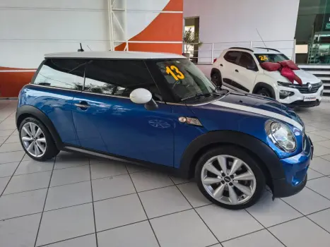 MINI Cooper 1.6 16V S TURBO, Foto 4