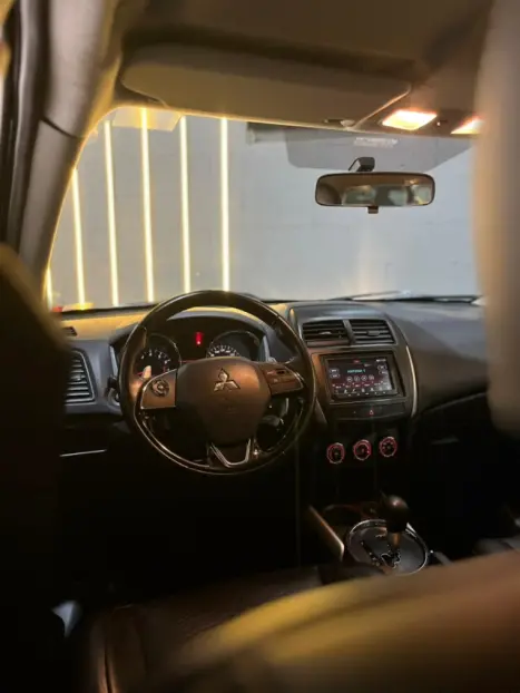 MITSUBISHI ASX 2.0 16V 4P, Foto 5