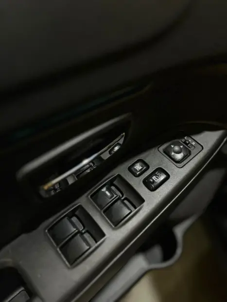 MITSUBISHI ASX 2.0 16V 4P, Foto 15