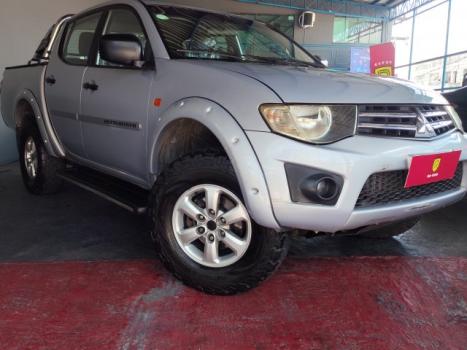 MITSUBISHI L 200 Triton 3.2 16V GL 4X4 CABINE DUPLA TURBO DIESEL INTERCOOLER, Foto 3