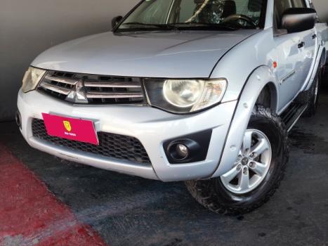 MITSUBISHI L 200 Triton 3.2 16V GL 4X4 CABINE DUPLA TURBO DIESEL INTERCOOLER, Foto 4