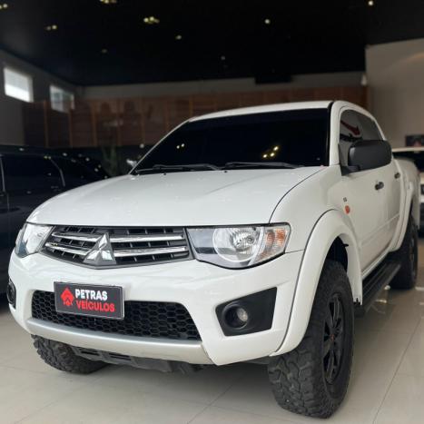 MITSUBISHI L 200 Triton 2.4 16V FLEX HLS CABINE DUPLA, Foto 3
