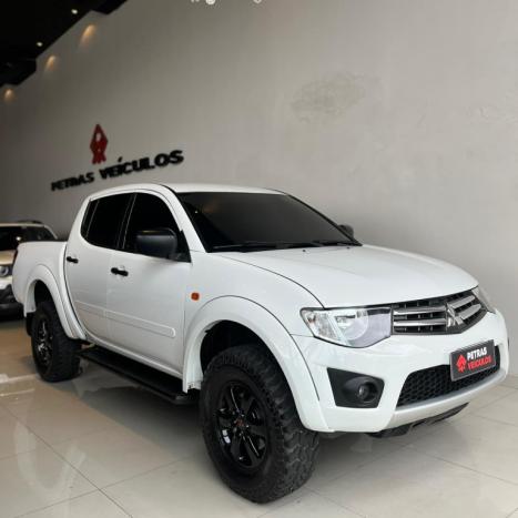 MITSUBISHI L 200 Triton 2.4 16V FLEX HLS CABINE DUPLA, Foto 5