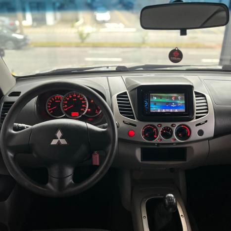 MITSUBISHI L 200 Triton 2.4 16V FLEX HLS CABINE DUPLA, Foto 20