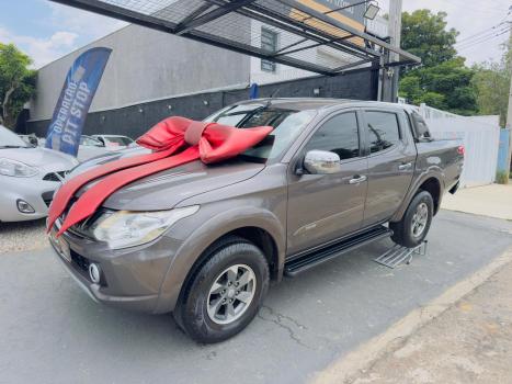 MITSUBISHI L 200 Triton 2.4 16V SPORT HPE 4X4 CABINE DUPLA TURBO DIESEL AUTOM�TICO, Foto 2