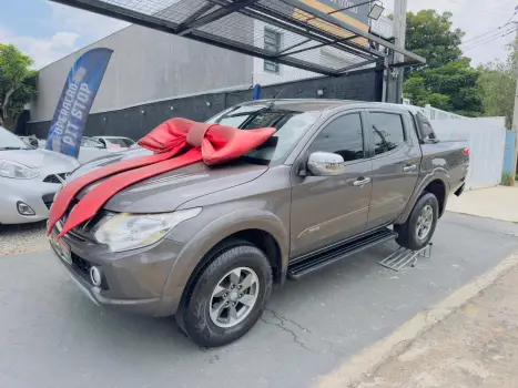 MITSUBISHI L 200 Triton 2.4 16V SPORT HPE 4X4 CABINE DUPLA TURBO DIESEL AUTOM�TICO, Foto 15