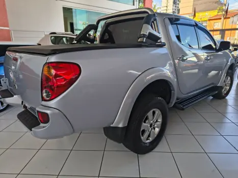 MITSUBISHI L 200 Triton 3.5 V6 24V 4X4 CABINE DUPLA, Foto 5