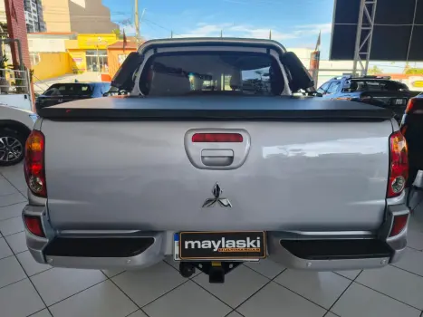 MITSUBISHI L 200 Triton 3.5 V6 24V 4X4 CABINE DUPLA, Foto 6