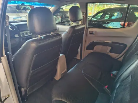 MITSUBISHI L 200 Triton 3.5 V6 24V 4X4 CABINE DUPLA, Foto 16