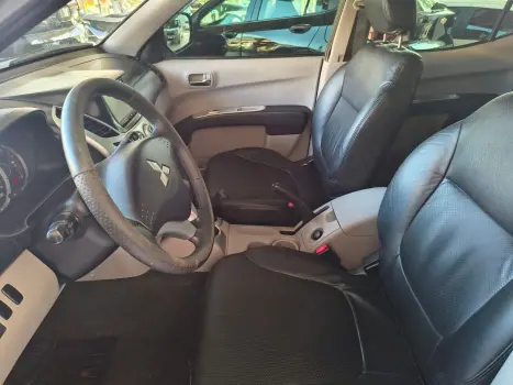 MITSUBISHI L 200 Triton 3.5 V6 24V 4X4 CABINE DUPLA, Foto 19