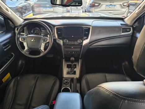 MITSUBISHI L 200 Triton 2.4 16V SPORT HPE 4X4 CABINE DUPLA TURBO DIESEL AUTOM�TICO, Foto 15