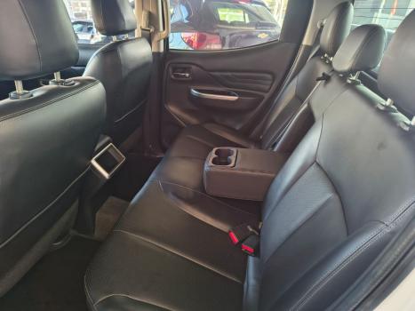 MITSUBISHI L 200 Triton 2.4 16V SPORT HPE 4X4 CABINE DUPLA TURBO DIESEL AUTOM�TICO, Foto 17