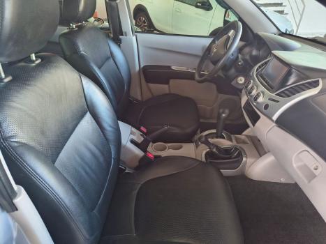 MITSUBISHI L 200 Triton 3.5 V6 24V 4X4 CABINE DUPLA, Foto 10