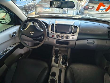 MITSUBISHI L 200 Triton 3.5 V6 24V 4X4 CABINE DUPLA, Foto 15