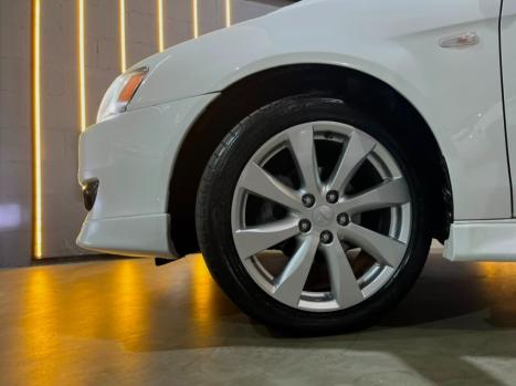 MITSUBISHI Lancer 2.0 16V 4P, Foto 13