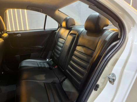 MITSUBISHI Lancer 2.0 16V 4P, Foto 18