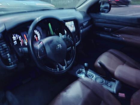 MITSUBISHI Outlander 2.0 16V 4P AUTOM�TICO, Foto 5