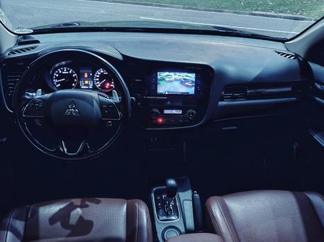 MITSUBISHI Outlander 2.0 16V 4P AUTOM�TICO, Foto 6