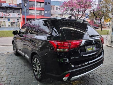 MITSUBISHI Outlander 2.0 16V 4P AUTOM�TICO, Foto 13