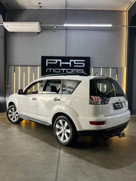 MITSUBISHI Outlander 2.0 16V 4P AUTOM�TICO, Foto 3