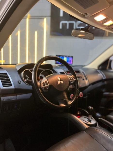 MITSUBISHI Outlander 2.0 16V 4P AUTOM�TICO, Foto 6