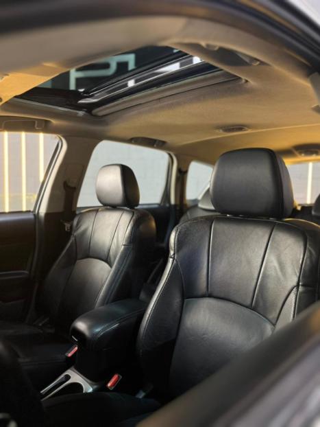 MITSUBISHI Outlander 2.0 16V 4P AUTOM�TICO, Foto 7