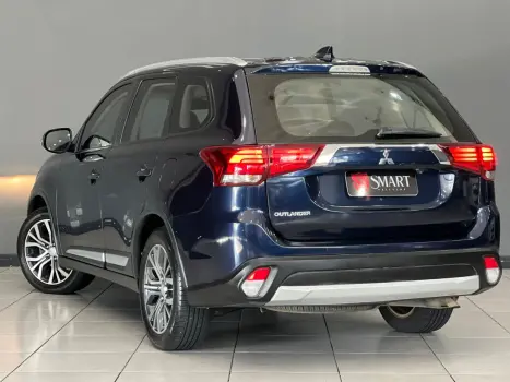 MITSUBISHI Outlander 2.0 16V 4P AUTOM�TICO, Foto 15