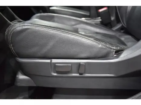 MITSUBISHI Outlander 3.0 V6 24V 4P GT 4X4 AUTOM�TICO, Foto 11