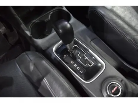 MITSUBISHI Outlander 3.0 V6 24V 4P GT 4X4 AUTOM�TICO, Foto 12
