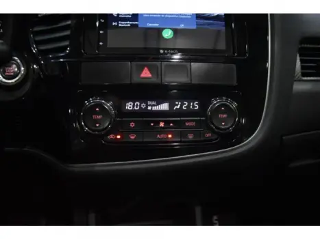 MITSUBISHI Outlander 3.0 V6 24V 4P GT 4X4 AUTOM�TICO, Foto 24