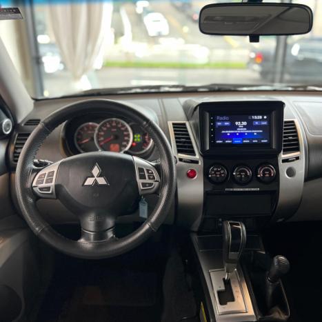 MITSUBISHI Pajero Dakar 3.2 16V 4P HPE 4X4  7 LUGARES TURBO INTECOOLER DIESEL AUTOM�TICO, Foto 9